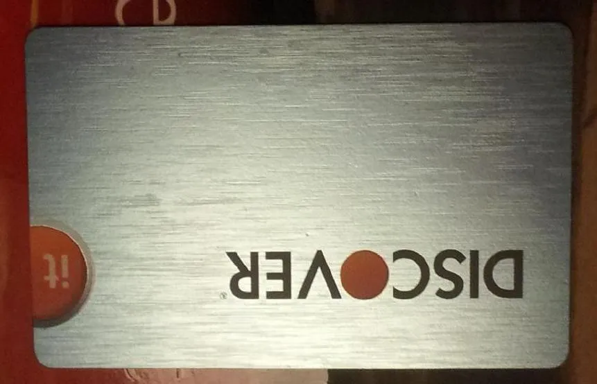 یک کارت دیسکاور